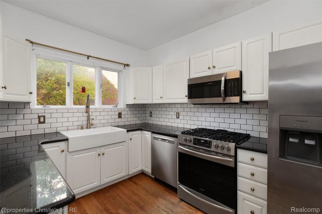 1409 Sunset Boulevard, Royal Oak, MI 48067