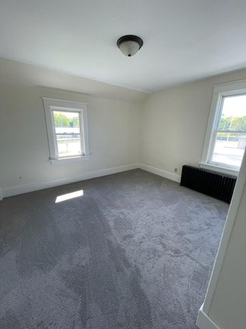 1808 4th Street NW, Faribault, MN 55021