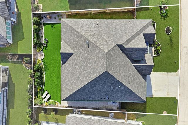 22089 Breakwater Lane, Porter, TX 77365