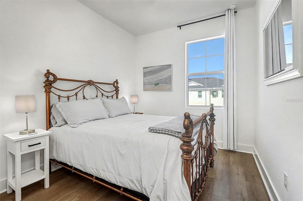 Image 28 of property listing at 9936 KEY HAVEN ROAD, Seminole, FL 33777