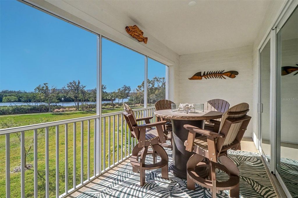 Image 31 of property listing at 9936 KEY HAVEN ROAD, Seminole, FL 33777
