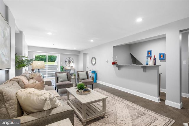 9110 RIVER HILL RD, Laurel, MD 20723