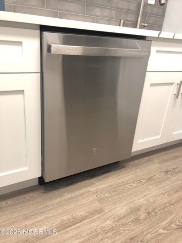 653F Plymouth Drive, Lakewood, NJ 08701