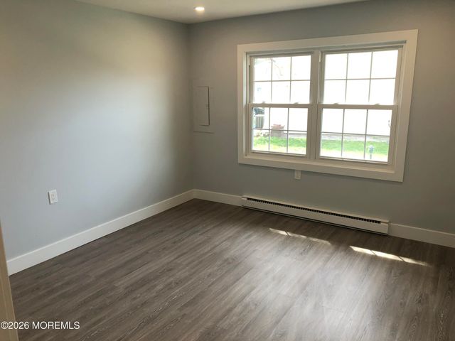 653F Plymouth Drive, Lakewood, NJ 08701