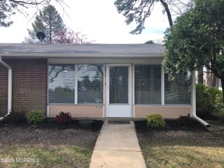 653F Plymouth Drive, Lakewood, NJ 08701