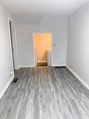 1621 N Talman Avenue, Chicago, IL 60647