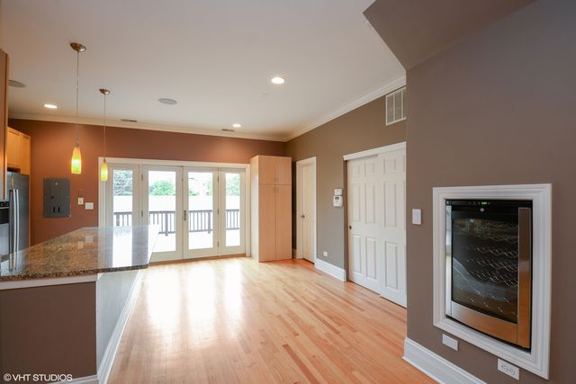 1437 W Fillmore Street, Chicago, IL 60607