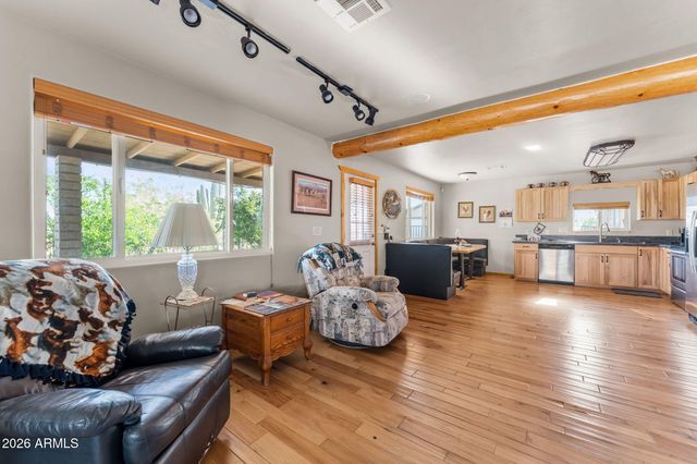 41050 N US Hwy 60 --, Morristown, AZ 85342