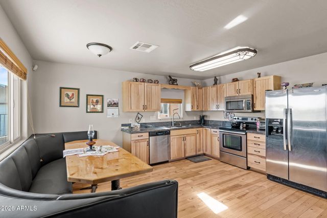 41050 N US Hwy 60 --, Morristown, AZ 85342