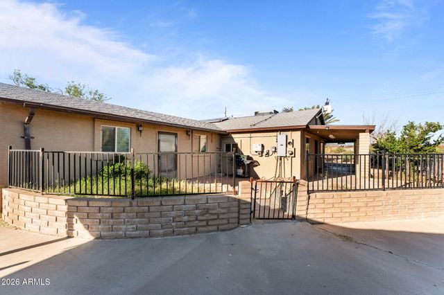 41050 N US Hwy 60 --, Morristown, AZ 85342