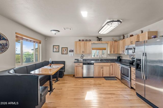 41050 N US Hwy 60 --, Morristown, AZ 85342