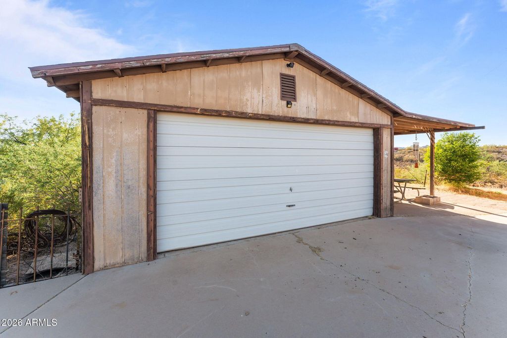 41050 N US Hwy 60 --, Morristown, AZ 85342 — photo 3