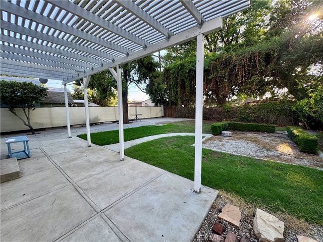 125 S Wildwood, Glendora, CA 91741