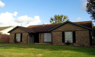 2117 24th Avenue N, Texas City, TX 77590