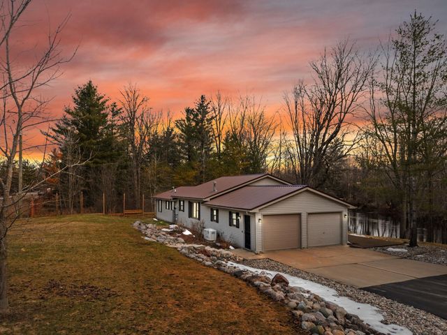 89 River Drive, Merritt, MI 49667