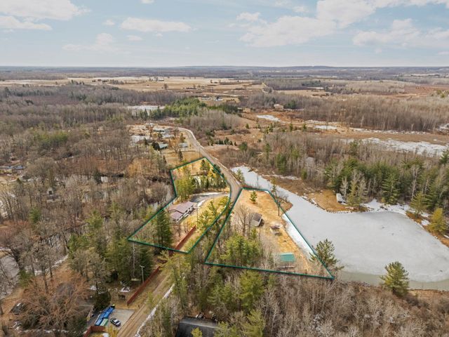 89 River Drive, Merritt, MI 49667