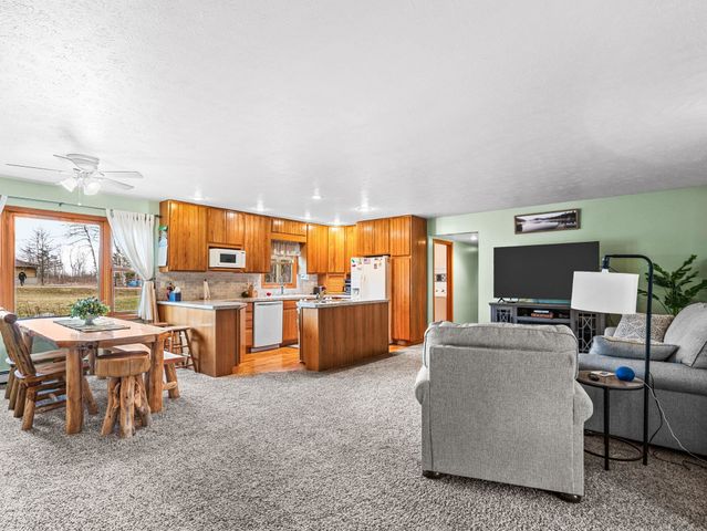 89 River Drive, Merritt, MI 49667