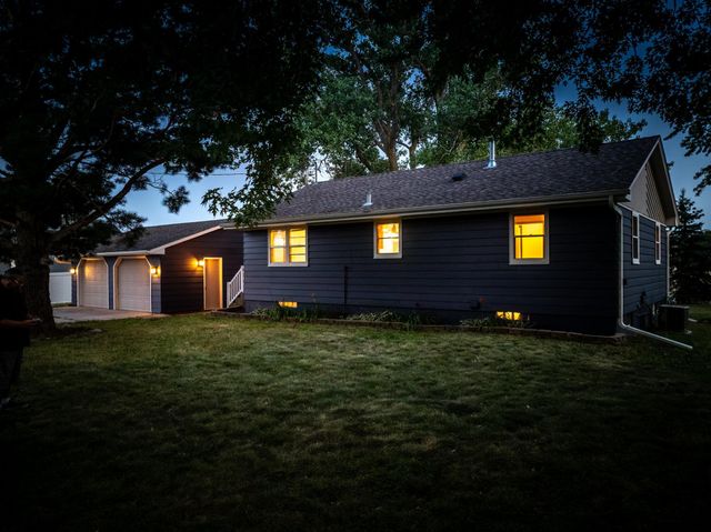 2752 197th Street W, Empire, MN 55024