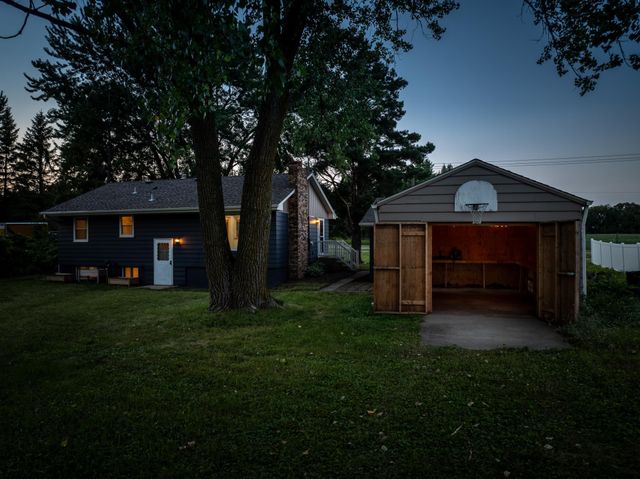 2752 197th Street W, Empire, MN 55024