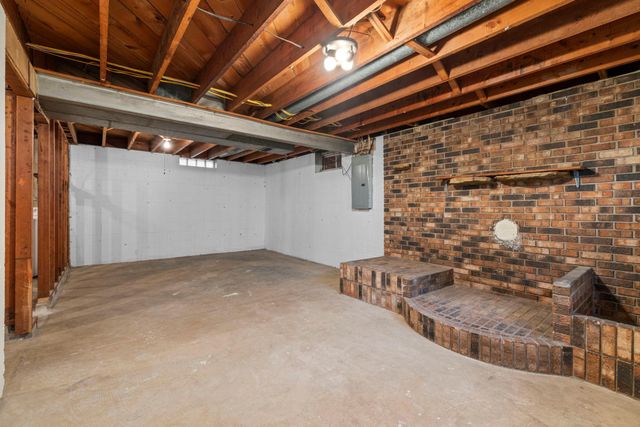 2752 197th Street W, Empire, MN 55024