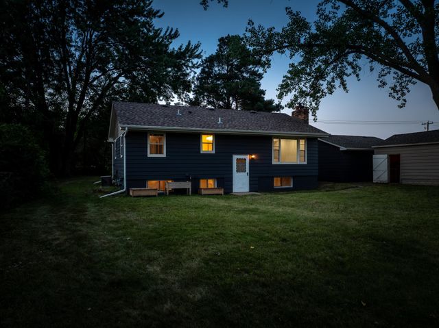 2752 197th Street W, Empire, MN 55024