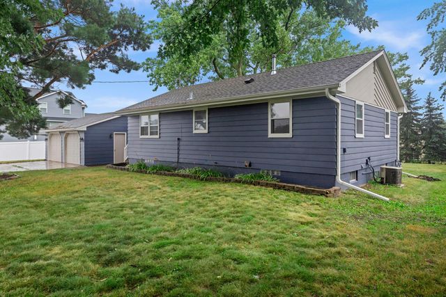 2752 197th Street W, Empire, MN 55024