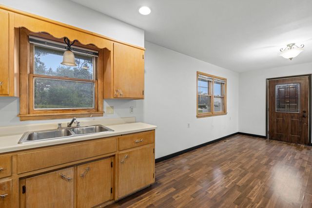 2752 197th Street W, Empire, MN 55024