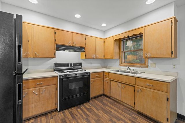 2752 197th Street W, Empire, MN 55024