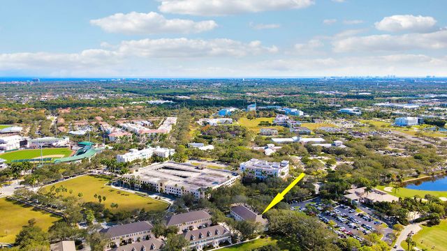 112 Wentworth Court, Jupiter, FL 33458