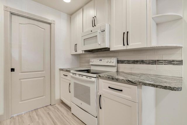 112 Wentworth Court, Jupiter, FL 33458