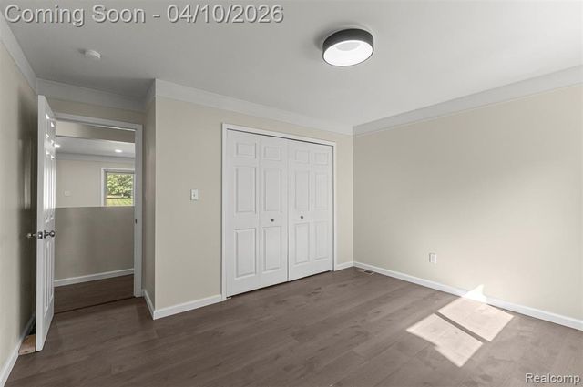 24369 Melody Lane, Taylor, MI 48180