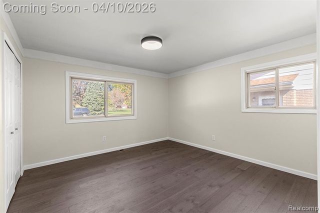 24369 Melody Lane, Taylor, MI 48180