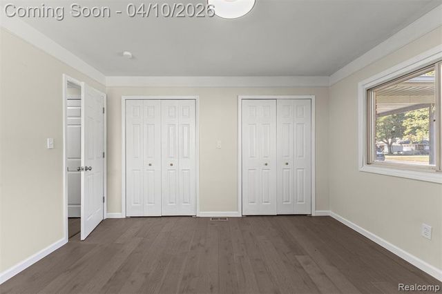 24369 Melody Lane, Taylor, MI 48180