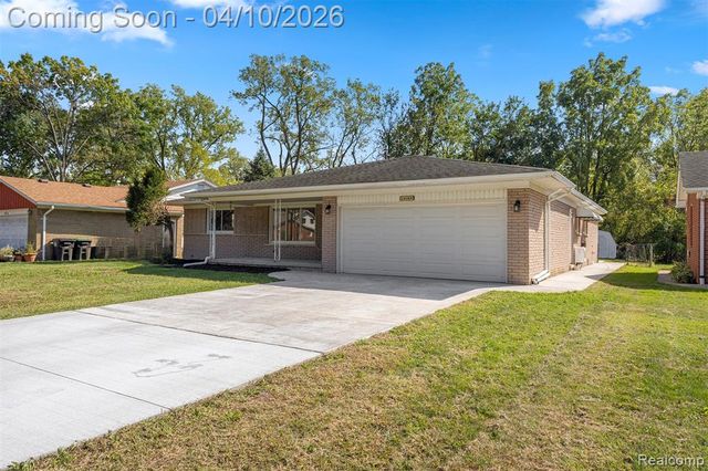 24369 Melody Lane, Taylor, MI 48180