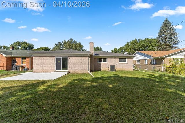 24369 Melody Lane, Taylor, MI 48180