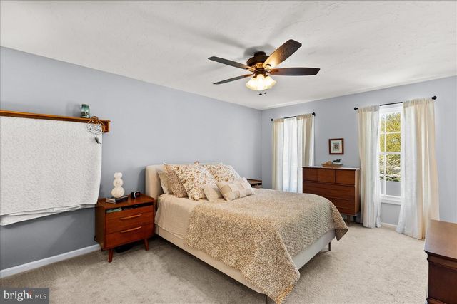4 APPLER CT, Littlestown, PA 17340