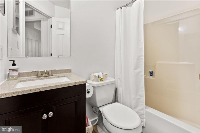 4 APPLER CT, Littlestown, PA 17340