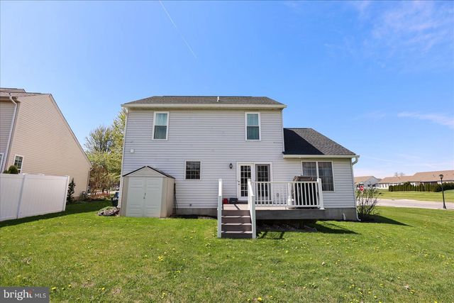 4 APPLER CT, Littlestown, PA 17340