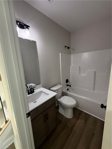 1762 Black Horse Road 50, Kernersville, NC 27284