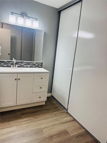 12509 Newbrook Dr Drive 331, Houston, TX 77072