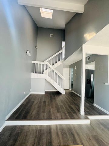 12509 Newbrook Dr Drive 331, Houston, TX 77072