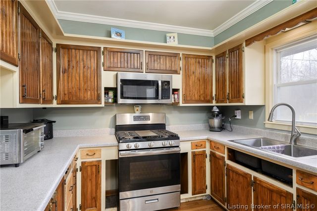 209 McConnell Drive, New Albany, IN 47150