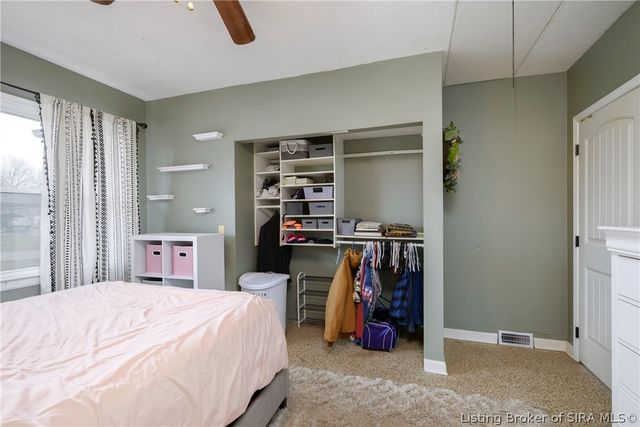 209 McConnell Drive, New Albany, IN 47150