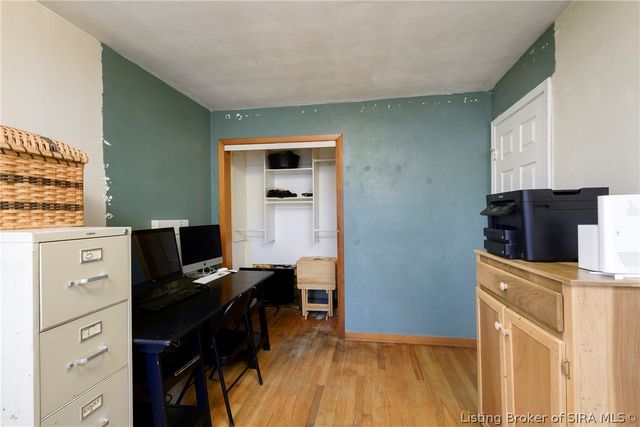 209 McConnell Drive, New Albany, IN 47150