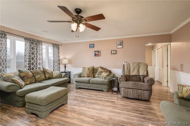 209 McConnell Drive, New Albany, IN 47150