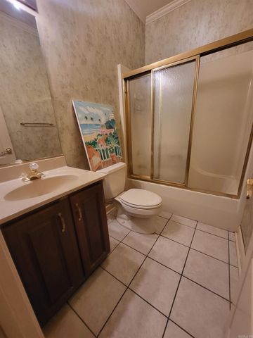 2604 Michael Lane, Jonesboro, AR 72404
