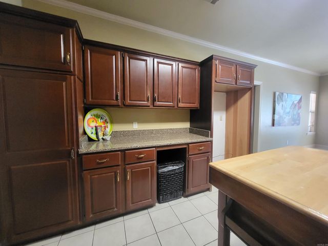 2604 Michael Lane, Jonesboro, AR 72404