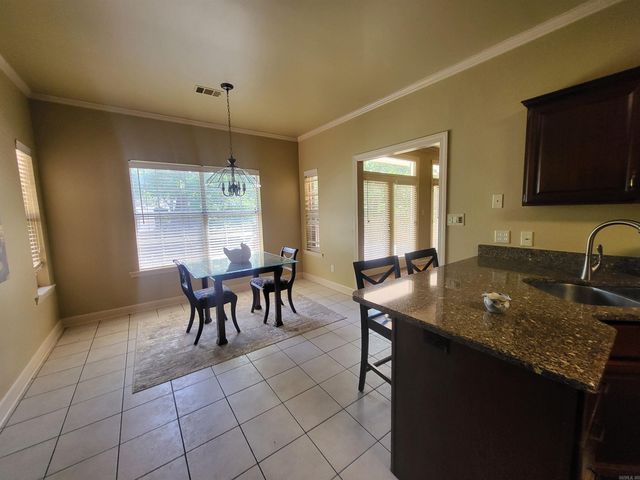 2604 Michael Lane, Jonesboro, AR 72404