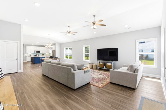 335 Lightning Bug Lane, Holly Ridge, NC 28445