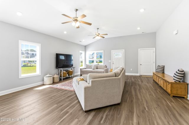 335 Lightning Bug Lane, Holly Ridge, NC 28445